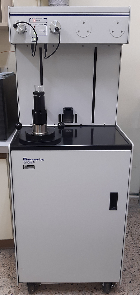 Porosímetro de inyección de mercurio Micromeritics Autopore IV – 9500