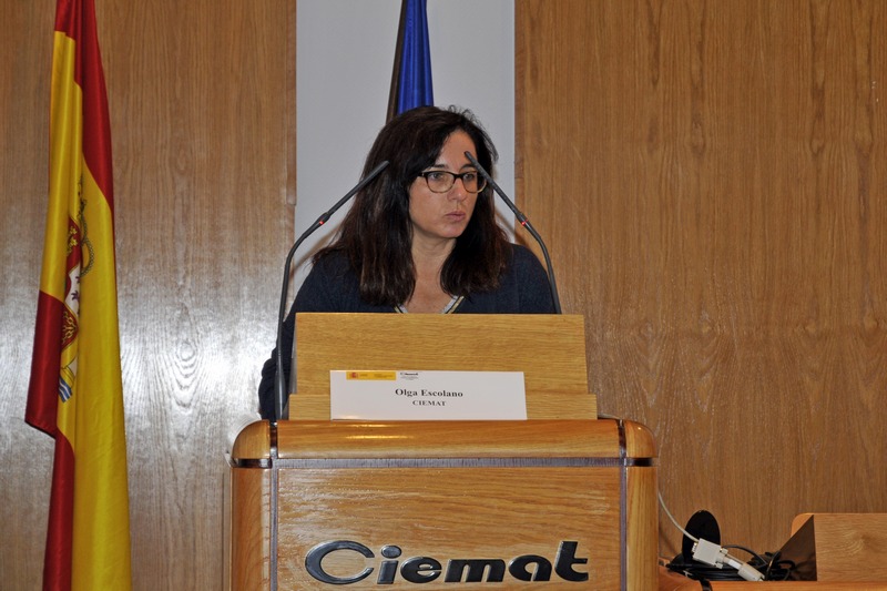 2019. Olga Escolano dirigiéndose a la audiencia en la Jornada Mujeres en la Ciencia, Departamento de Medio Ambiente del CIEMAT